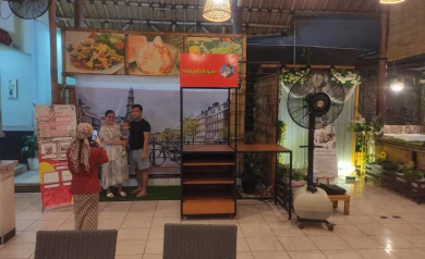 Booth Mang Kabayan Coffee Corner 1 ~blog/2024/11/9/whatsapp_image_2024_11_08_at_10_04_20_am_2